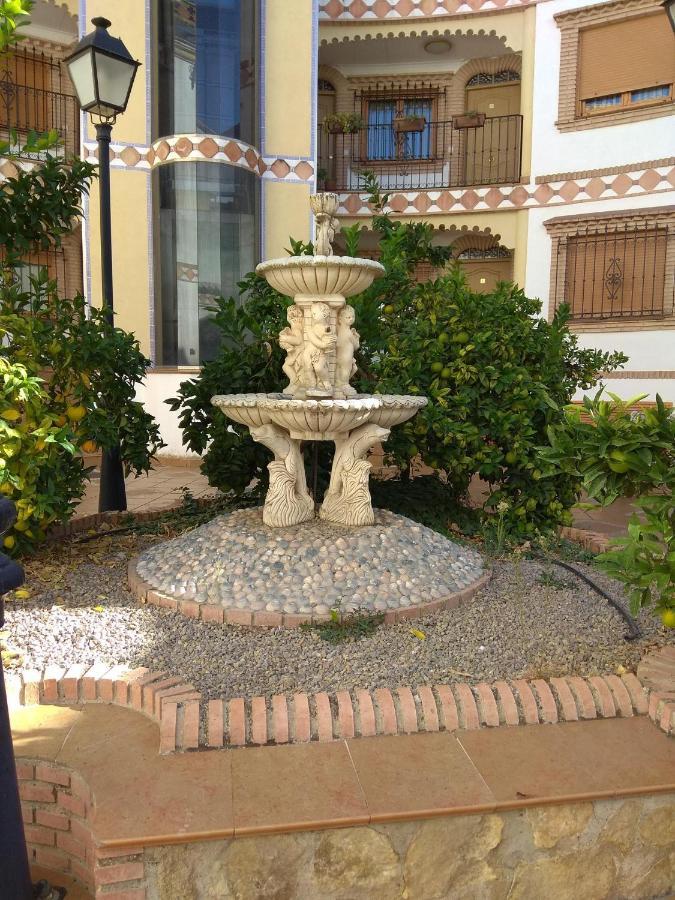 Arco De Villalar 巴埃萨 外观 照片